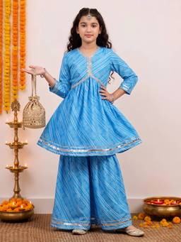 FASHION DREAM - Girls Cotton Blend Printed Blue Kurta With Sharara