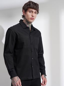 HIGHLANDER - Men Black Dobby Solid Relaxed Shirt