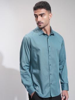 HIGHLANDER - Men Blue Satin Solid Shirt