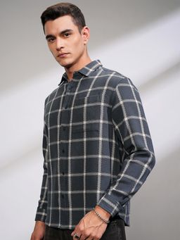 HIGHLANDER - Men Navy Blue Dobby Textured Checked Relaxed Shirt