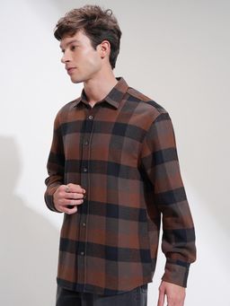 HIGHLANDER - Men Brown & Black Flannel Check Relaxed Casual Shirt