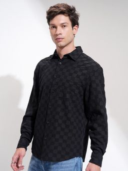 HIGHLANDER - Men Black Dobby Textured Solid Relaxed Shirt