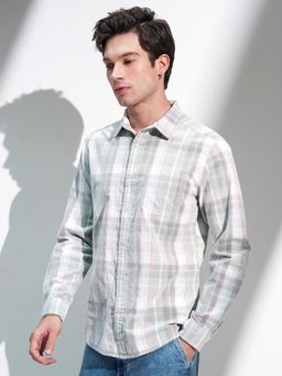 HIGHLANDER - Men Green Flannel Checked Casual Shirt