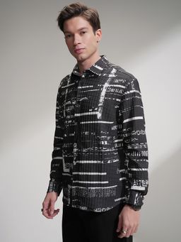 HIGHLANDER - Men Black Popcorn Textured Relaxed Shirt