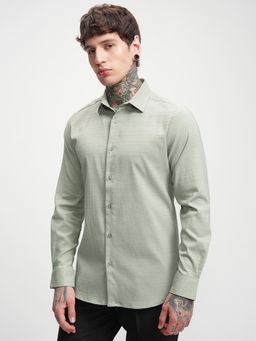 HIGHLANDER - Men Green Dobby Textured Striped Casual Slim Fit Shirt