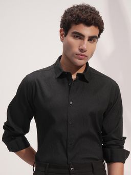 HIGHLANDER - Men Black Popcorn Textured Shirt
