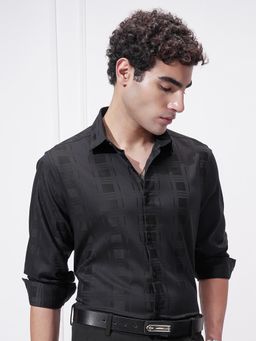 HIGHLANDER - Men Black Jacquard Self Design Slim Fit Shirt