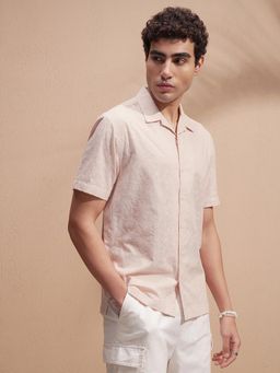 HIGHLANDER - Men Pink Embroidered Cuban Collar Relaxed Fit Shirt