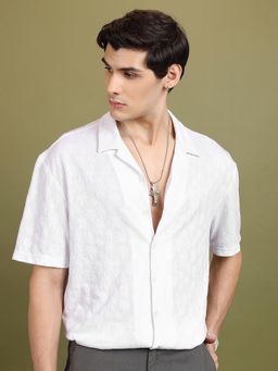 HIGHLANDER - Men White Regular Collar Half Sleeve Floral Oversized Shirt