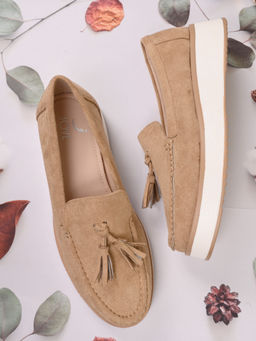Jove - Women Beige Solid Tassel Loafers