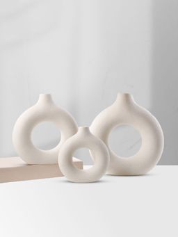 PUREZENTO - Donut Vase In Color White