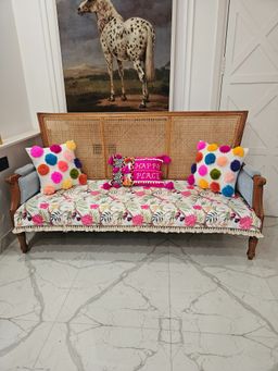 THROW PILLOW - Multi-colour Floral Contemporary Sofa Cover (2 Seater)