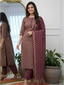 Gahan - Printed Kurta & Pant with Dupatta - Wine
