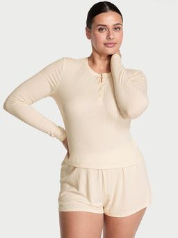 Victoria's Secret - Women Cream Textured Top & Shorts