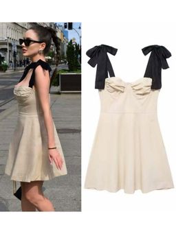 MISS MOSA BY AKANKSHA - Liza Solid Statement Mini Dress