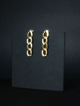 Kazo - Golden Chain Earrings