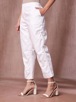 Fabindia - White Solid Regular Fit Pants