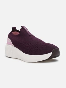 Reebok - Women Wine Walking Shoes