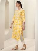 Yellow color option, Currently selected