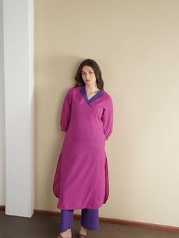 Pink Fort - Women Magenta Pure Cotton Solid Kurta with Pant