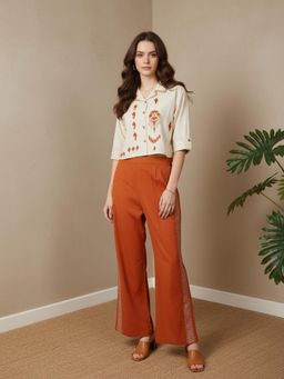 ZUMMER - Embroidered Co-Ord Set - Off White