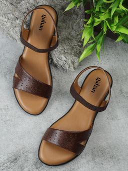 Gahan - Trendy Womens Criss-Cross Perforated Sandal - Brown