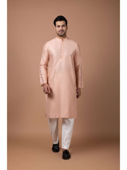 PRIYANKA HARALALKA - Onion Pink Kurta and Pyjama Set