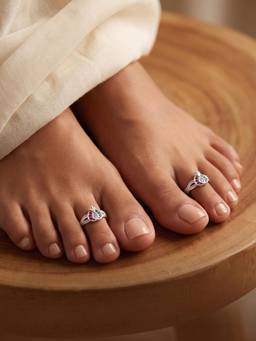 TOUCH925 - Pure 925 Silver Ruby Paisley Toe Ring for Women