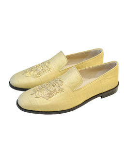 SHUTIQ - Henna Gold Silk Mojaris