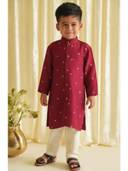 Maroon color option, Currently selected