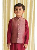 Maroon color option, Currently selected