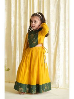 TIBER TABER - Girl Yellow Floral Jacquard Lehenga with Blouse & Dupatta