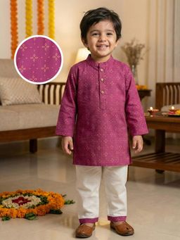 Desi Soota - Cotton Full Sleeves Magenta Geomertric floral Printed Kurta with Pyjama