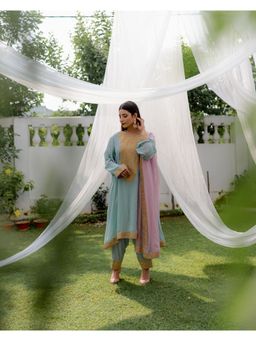 Daljit Sudan - Pastel Blue Tilla Phiran Suit (Set of 3)