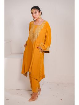Daljit Sudan - Mustard Crepe Tilla Kurta (Set of 2)