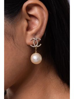 MINJI AND CO. - Gold Plated Cz Shell Pearl Elegant Drop Earrings Anti Tarnish Push Back