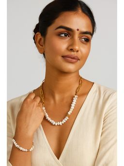 JEWELZ - White Baroque Pearl Necklace and Bracelet Set (Pack of 2)