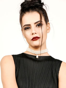 Odette - White Solid Plain Metal Necklaces