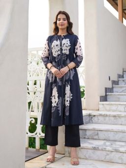 Autumnlane - Akira Marine Printed Kurta with Pant