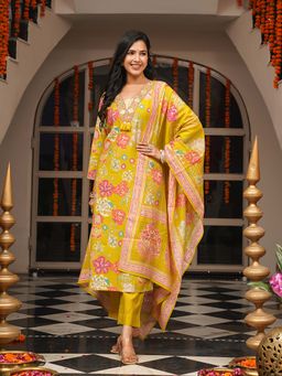 Vaamsi - Yellow Floral Printed Straight Kurta with Pant and Dupatta