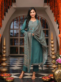 Vaamsi - Teal Ajrakh Printed Straight Kurta with Pant and Dupatta