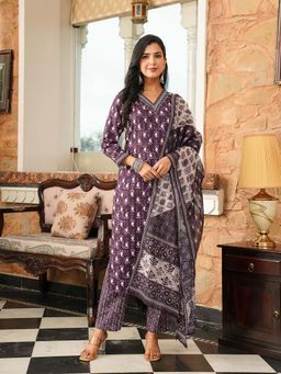 Vaamsi - Purple Printed Straight Kurta with Pant and Dupatta