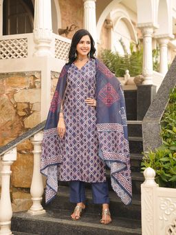 Vaamsi - Blue Rayon Printed Straight Kurta with Pant and Dupatta