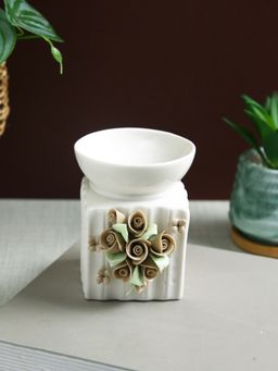 Tayhaa - Bouquet Ceramic Tealight Holder
