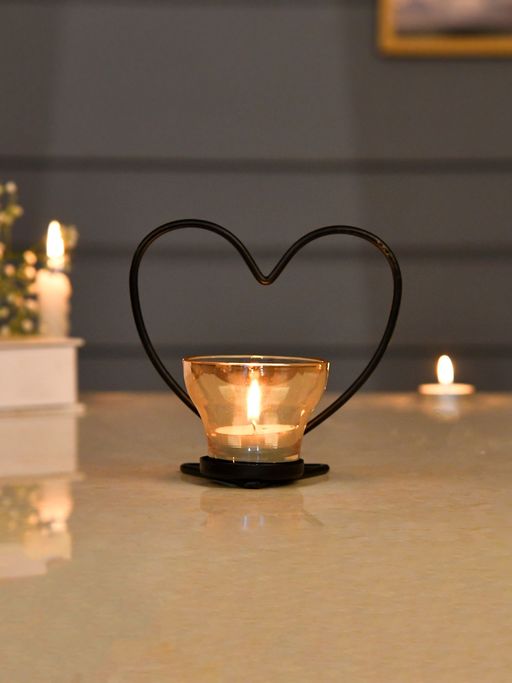Tayhaa Tealight Holder with Metal Heart Design