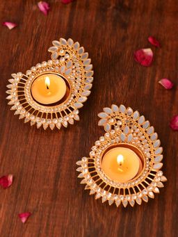 AAPNO RAJASTHAN - Handcrafted Rajasthani Paisley Diyas (Pack Of 2)