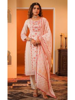 Sindh Fashion - Ivory Floral Kurta And Pant With Dupatta