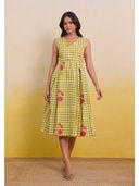 Yellow color option, Sold out, Currently selected