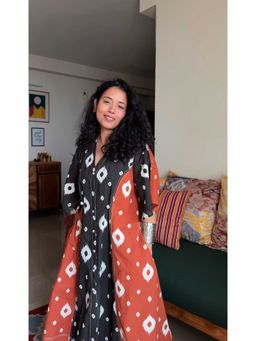 Babhru - Black Ikat Print Maxi Dress