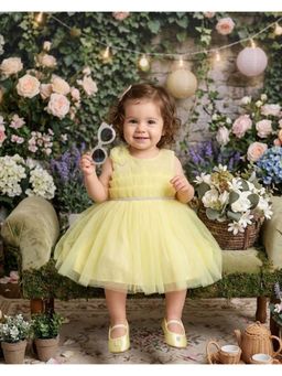Blabber - Woven Sleeveless Party Frock With Floral Applique And Booties - Yellow